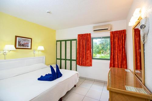 Spacious one bedroom apartment in Barbados near Rockley Beach